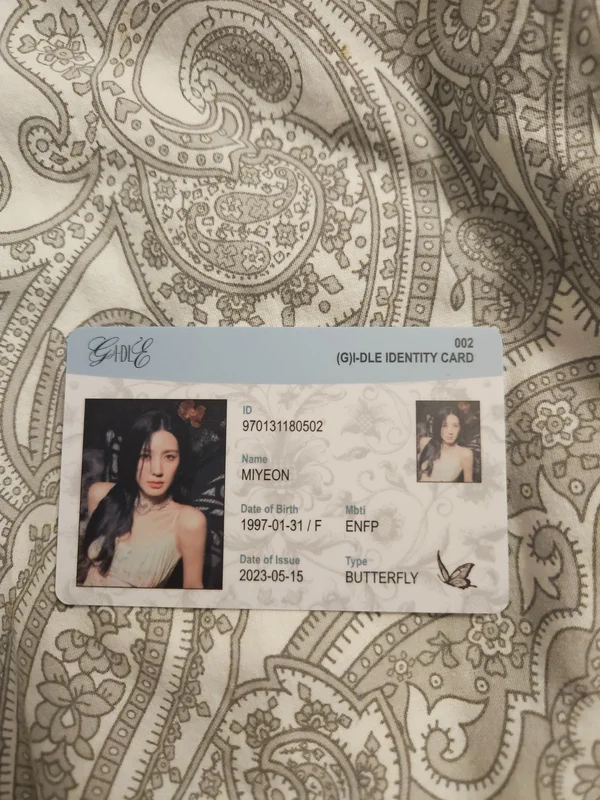 I feel Butterfly Ver. FIRST PRESS