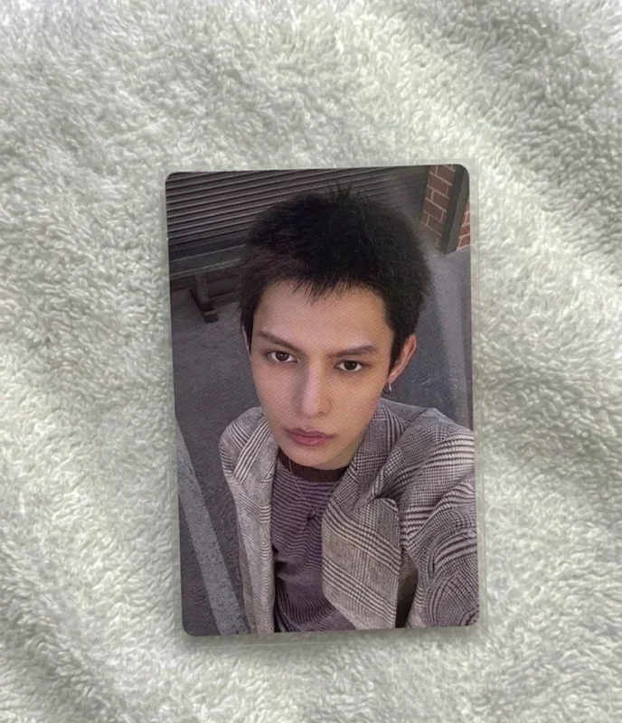 GREENGREEN Weverse Albums ver. Portrait A ver.