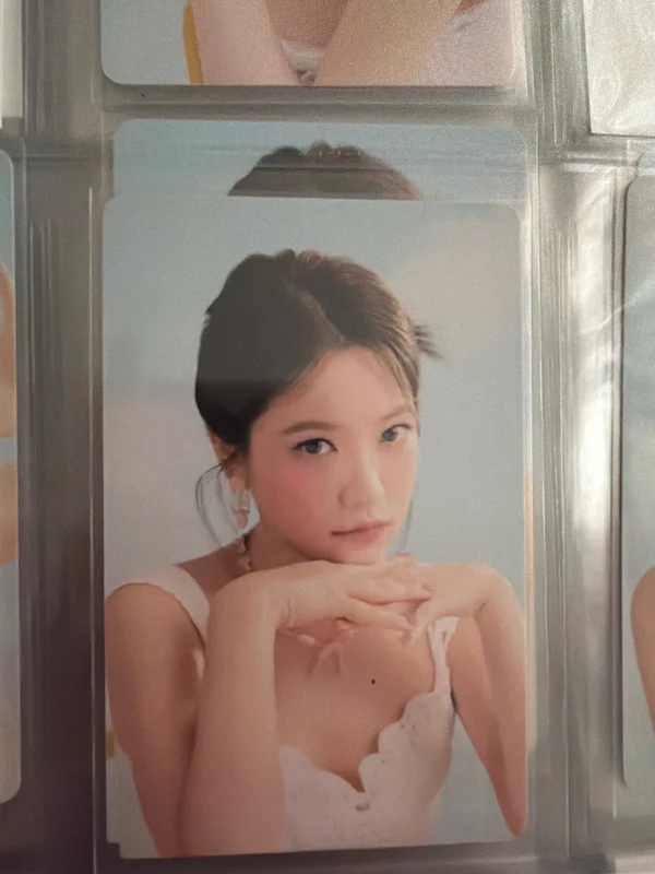 2025 SEASON'S GREETINGS SM STORE