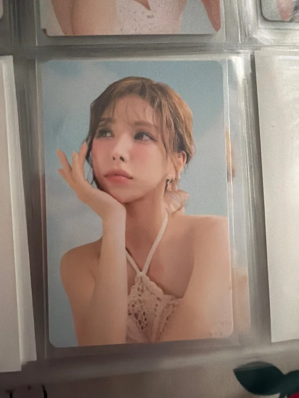 2025 SEASON'S GREETINGS SM STORE
