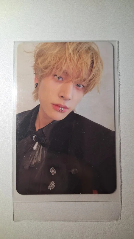 DARK BLOOD KPOP MERCH/SHOPE LUCKY DRAW