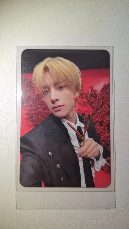 DARK BLOOD KPOP MERCH/SHOPE