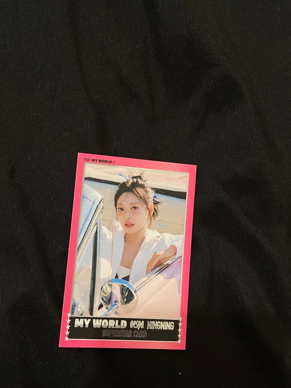 MY WORLD Zine Ver. Trading Card Set