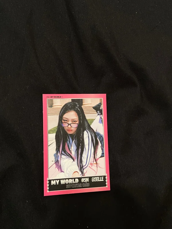 MY WORLD Zine Ver. Trading Card Set