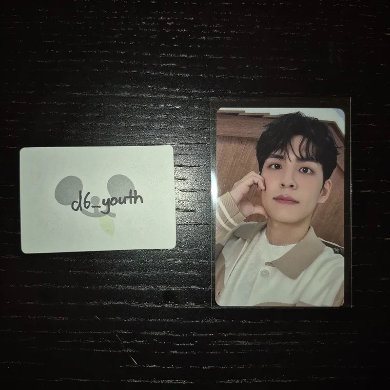 2024 DAY6 SPECIAL CONCERT 'The Present' ACRYLIC PHOTOCARD STAND