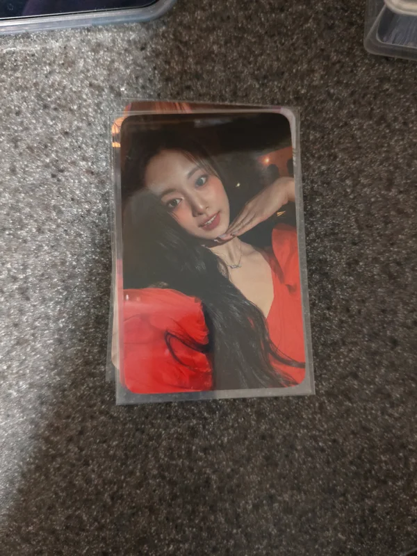 abouTZU Digipack ver. JYP SHOP