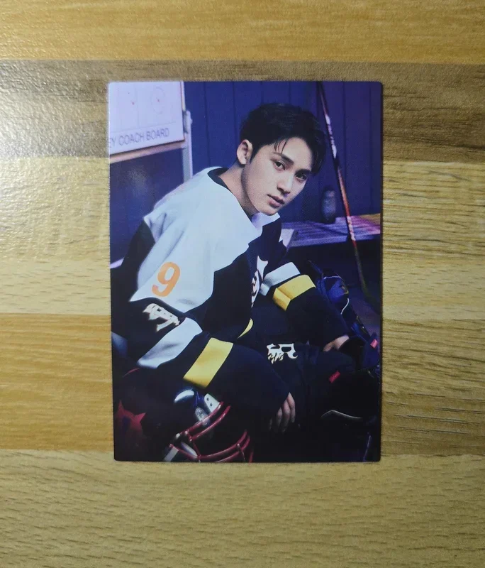 25 SEVENTEEN's HOME PHOTO CARD