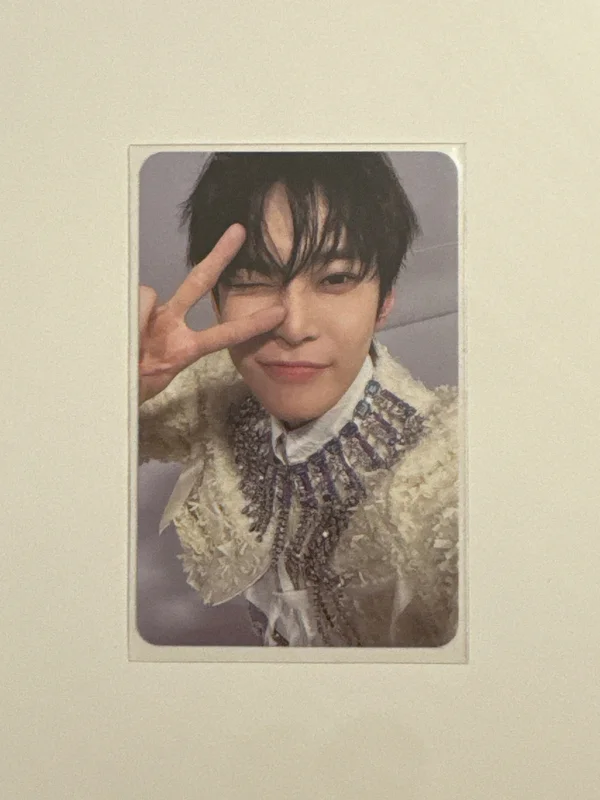 Fact Check Chandelier Ver.