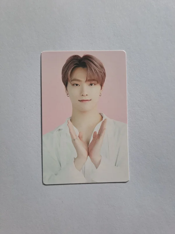 SEVENTEEN CAFE in SEOUL Trading Card Set