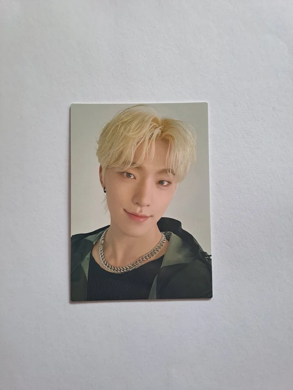 SEVENTEEN TOUR FOLLOW TO JAPAN PHOTO CARD