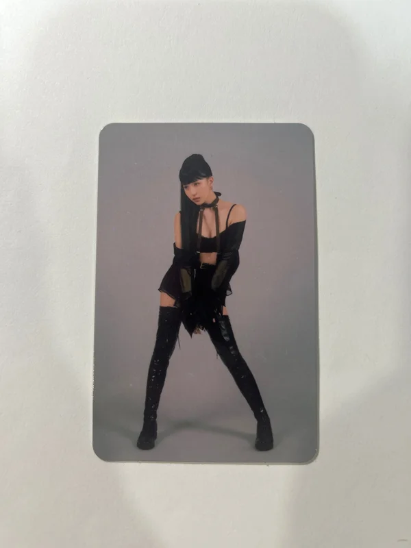 BETWEEN 1&2 Target Exclusive mina