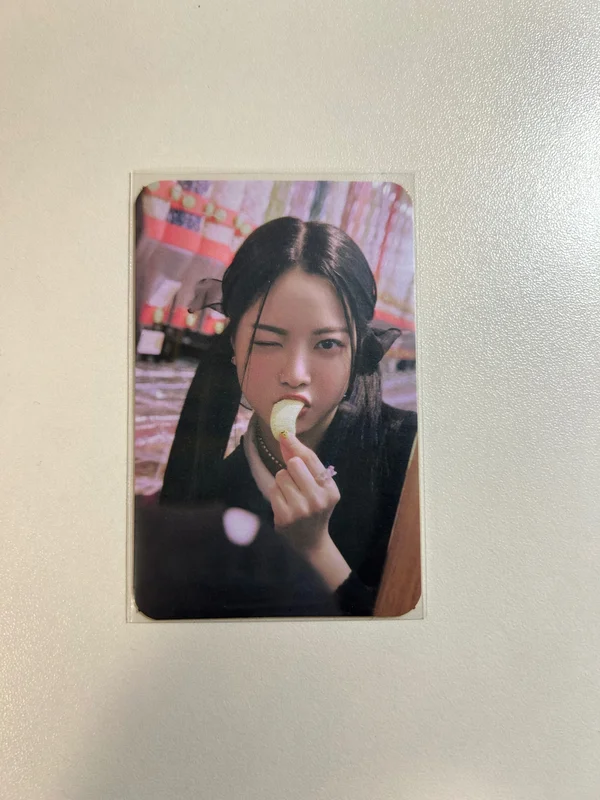 ANTIFRAGILE Weverse Albums Ver.