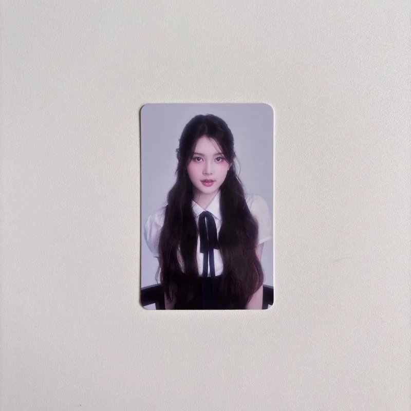 Four Hearts Club RANDOM TRADING CARD SET