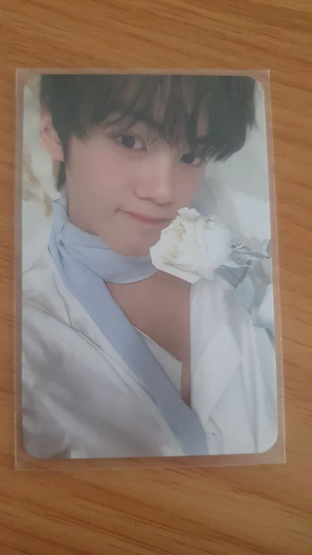 BLUE PARADISE SHOWCASE