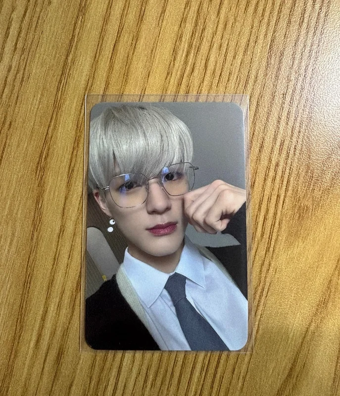 ISTJ Photobook Ver. StarRiver