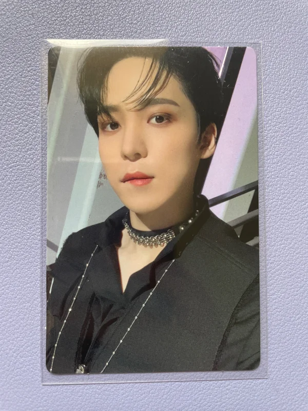 THE WORLD EP.1 : MOVEMENT A VER.