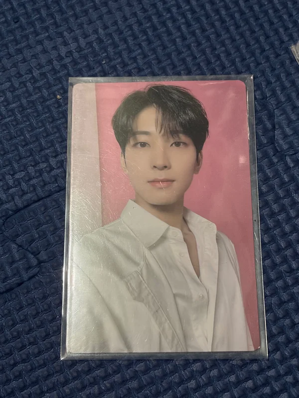 SEVENTEEN CAFE in SEOUL Trading Card Set