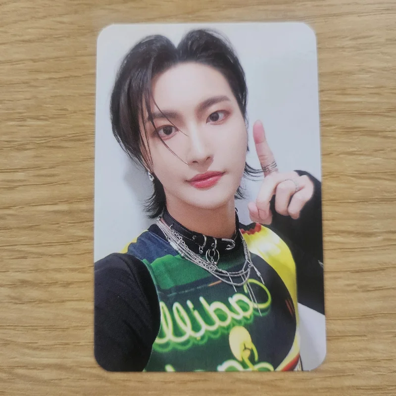 ATEEZ WORLD TOUR IN NORTH AMERICA ANITEEZ POP-UP COLLECT BOOK