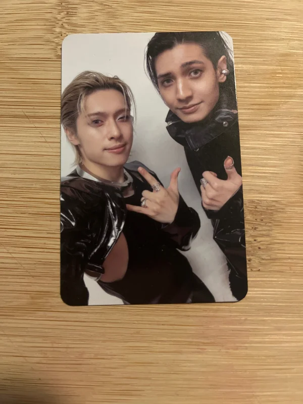 DEAD AND Photobook ver. HERO ver.