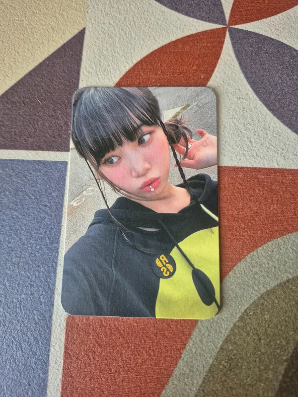 Chaewon ANTIFRAGILE Weverse Albums Ver.