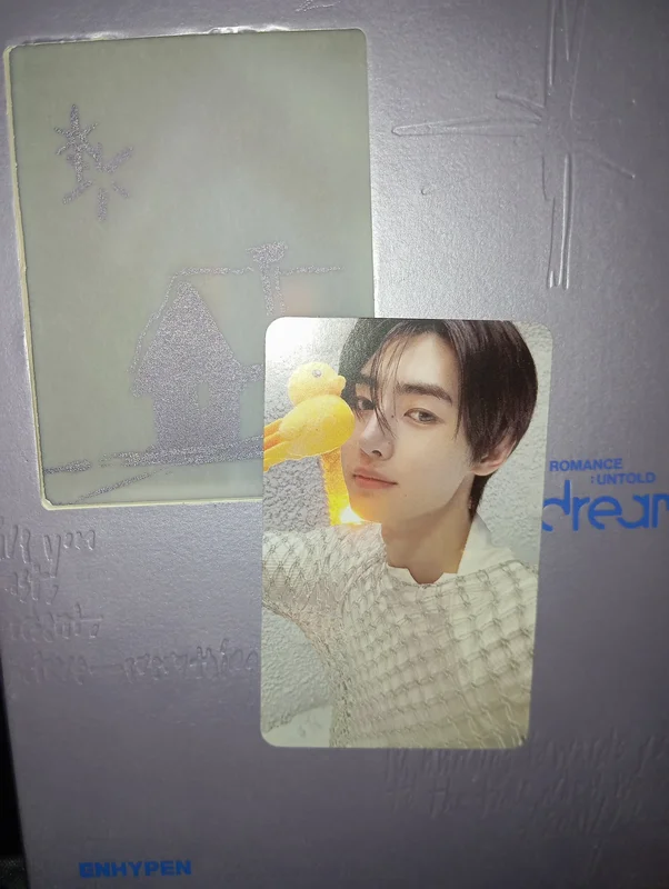 ROMANCE : UNTOLD -daydream- Weverse Albums ver.