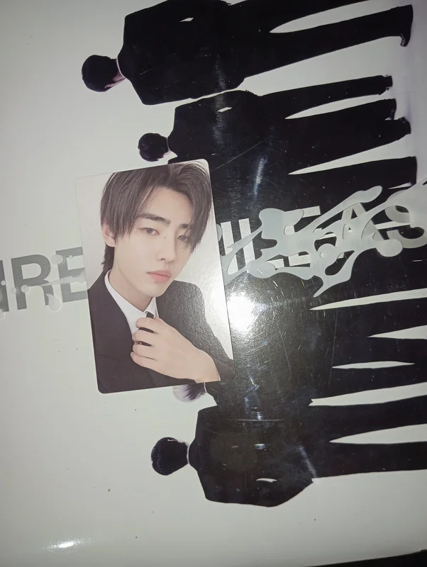 DESIRE : UNLEASH Weverse Albums ver.