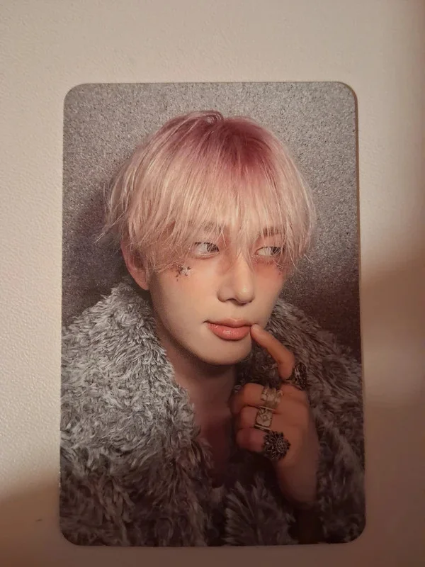 UNIQUE POP-UP Exclusive