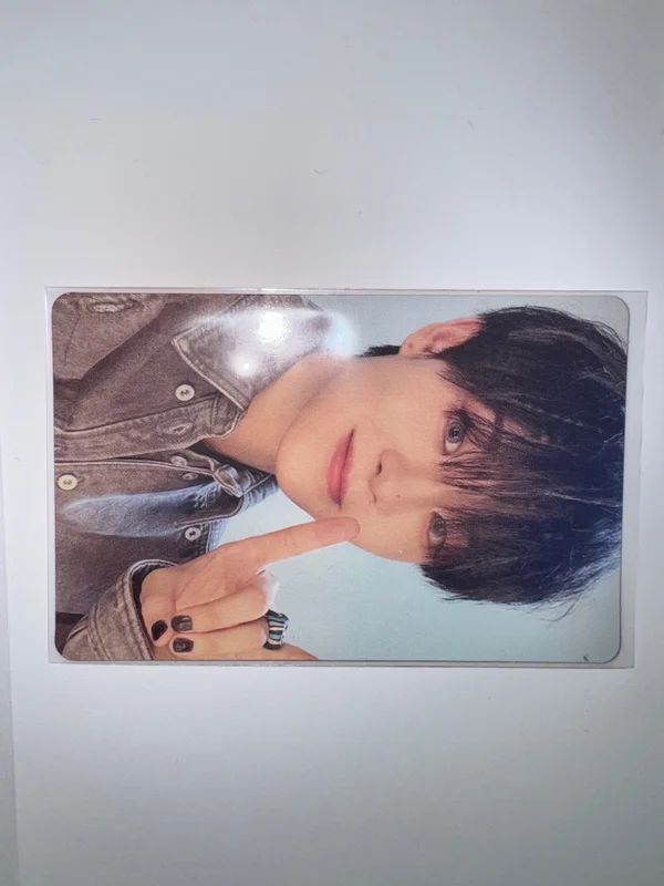 THE SECOND STEP : CHAPTER TWO PHOTOBOOK ver. DEEP BLUE ver.