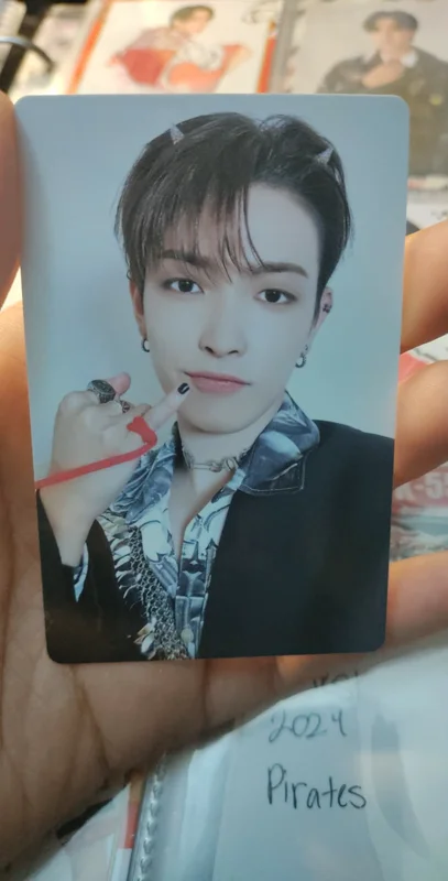 GOLDEN HOUR : Part.2 Walmart Exclusive