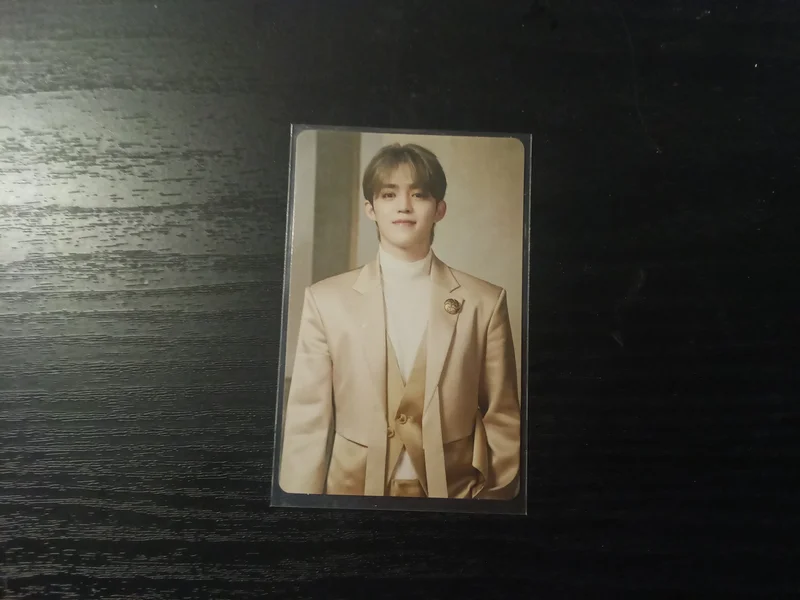 SEVENTEEN RIGHT HERE WORLD TOUR Trading Card Set