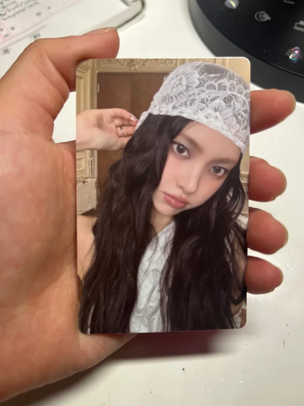YUNAH - MAMIHLAPINATAPAI IT'S ME Ver.