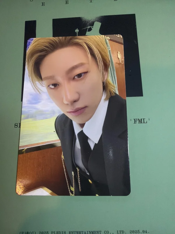 2026 SVT 10TH FAN MEETING [SEVENTEEN in CARAT LAND] Trading Card Set