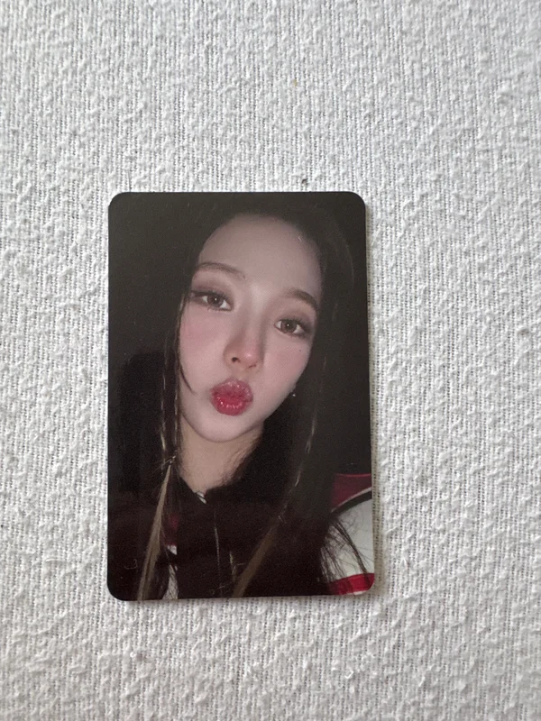 COME TO MY ILLUSION RANDOM TRADING CARD SET B ver.