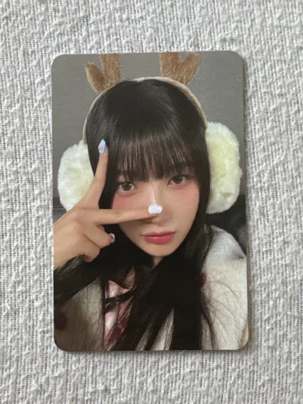 2022 PINK CHRISTMAS PHOTO CARD RANDOM PACK