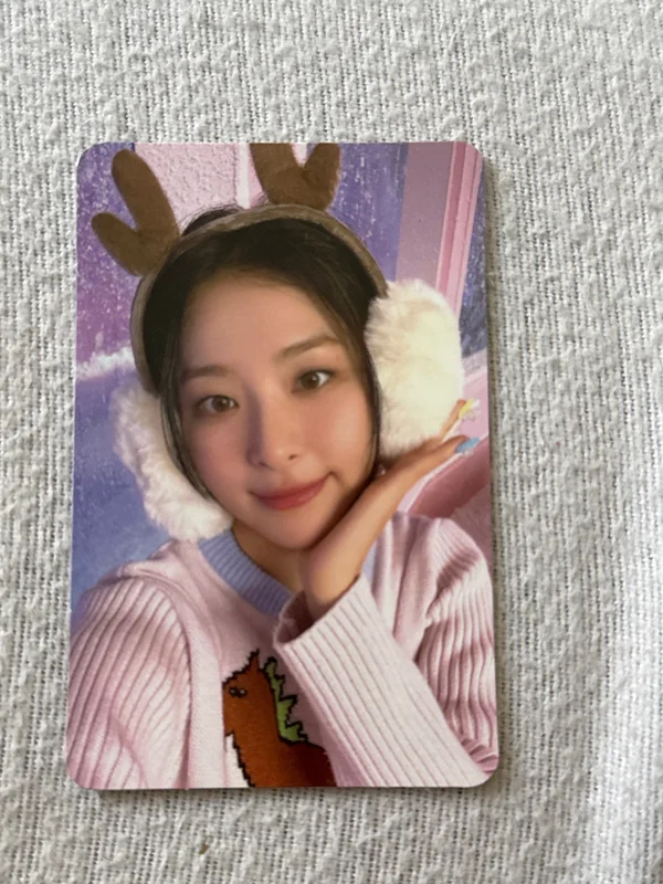 2022 PINK CHRISTMAS PHOTO CARD RANDOM PACK