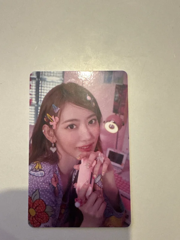 FEARLESS (Japanese ver.) PHOTO CARD
