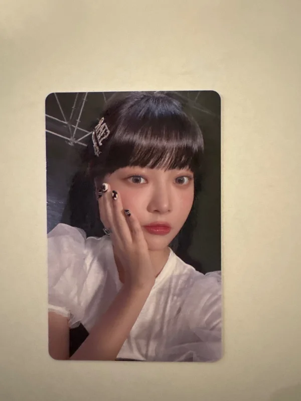 FEARLESS (Japanese ver.) PHOTO CARD