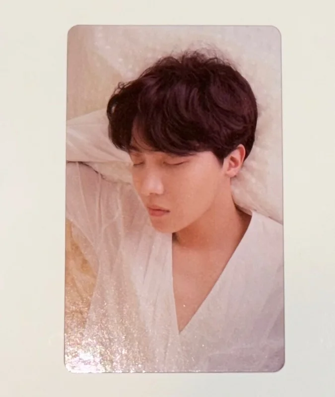 LOVE YOURSELF 'Tear'