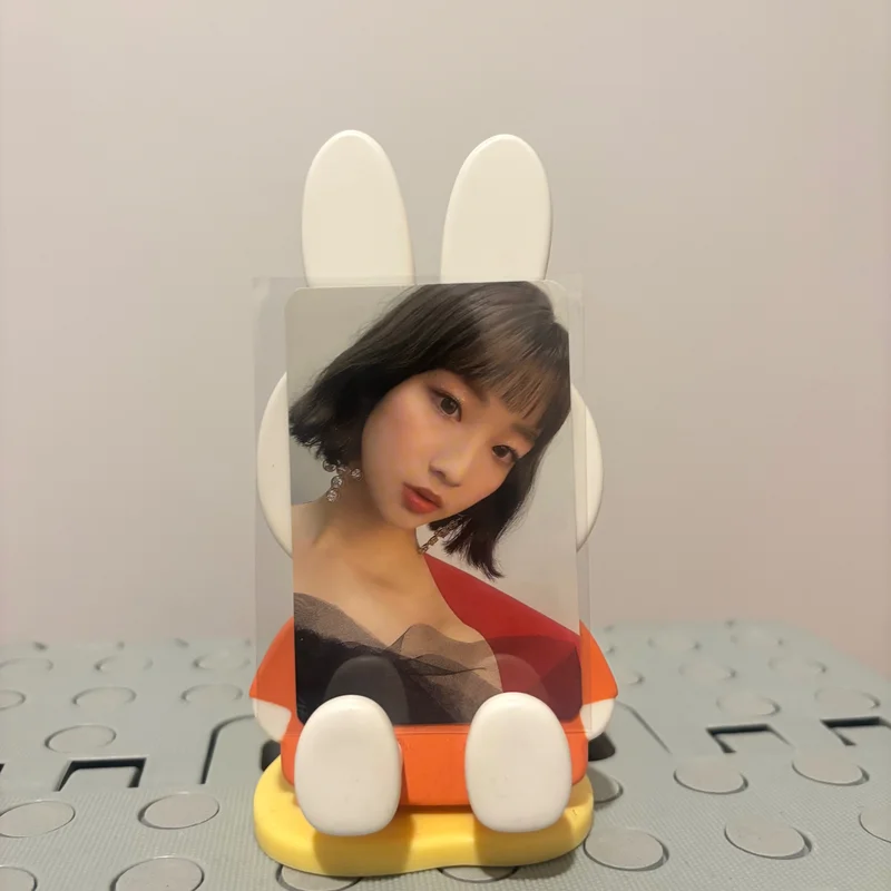 [&] A