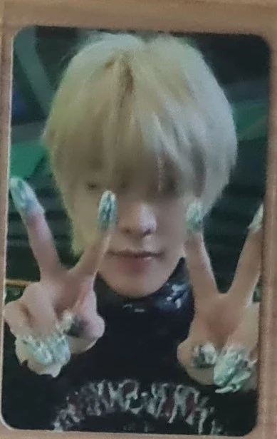 2 Baddies Digipack JP Ver.