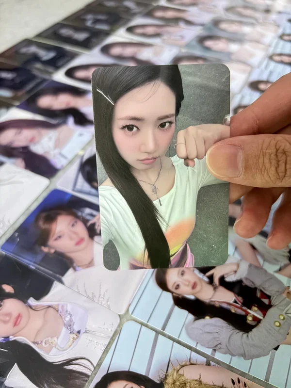 2026-27 BABYMONSTER WORLD TOUR [(CHOOM)] IN SEOUL TRADING PHOTOCARD
