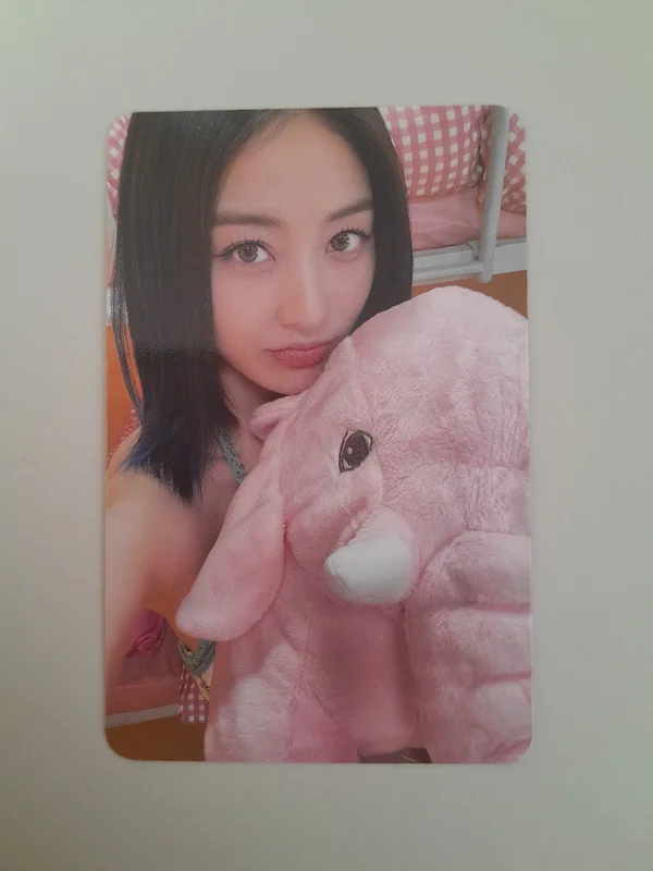 JIHYO BETWEEN 1&2