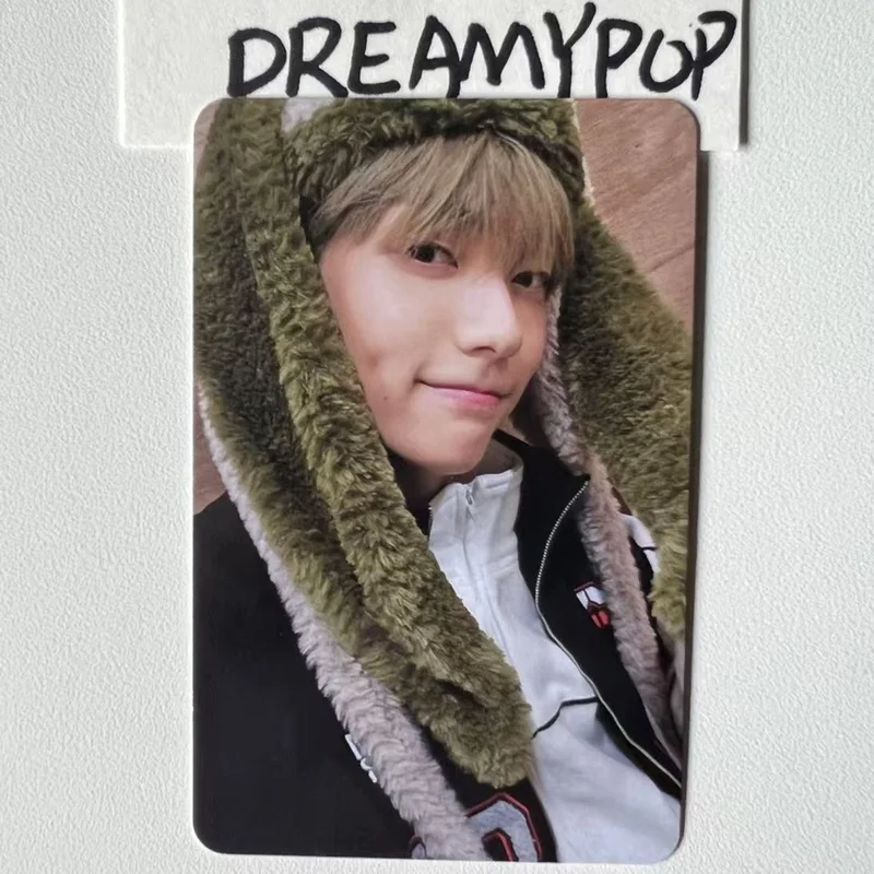 minisode 3: TOMORROW Weverse Albums ver. Version B