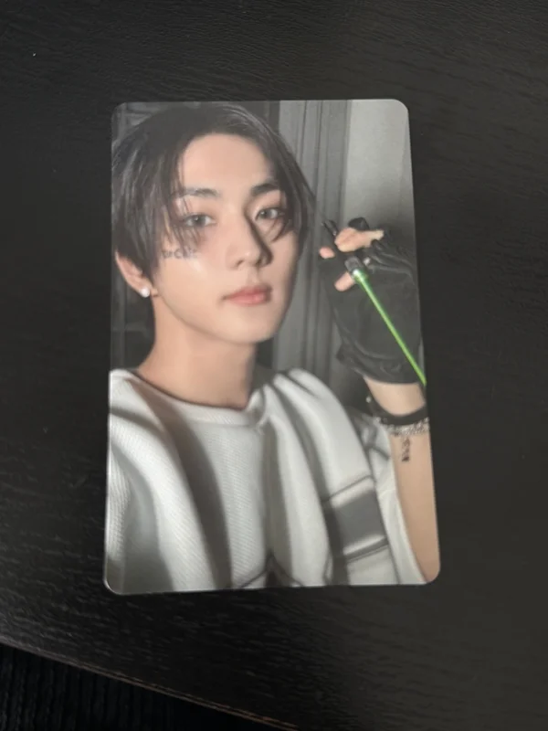 ROMANCE : UNTOLD -daydream- WEVERSE JAPAN LUCKY DRAW