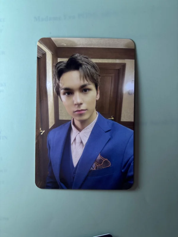 SPILL THE FEELS CARAT Ver.