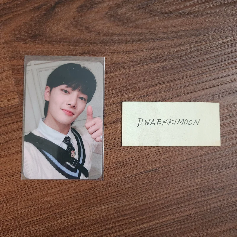 Stray Kids FELIX 'Stray Kids World Tour District 9 : Unlock in