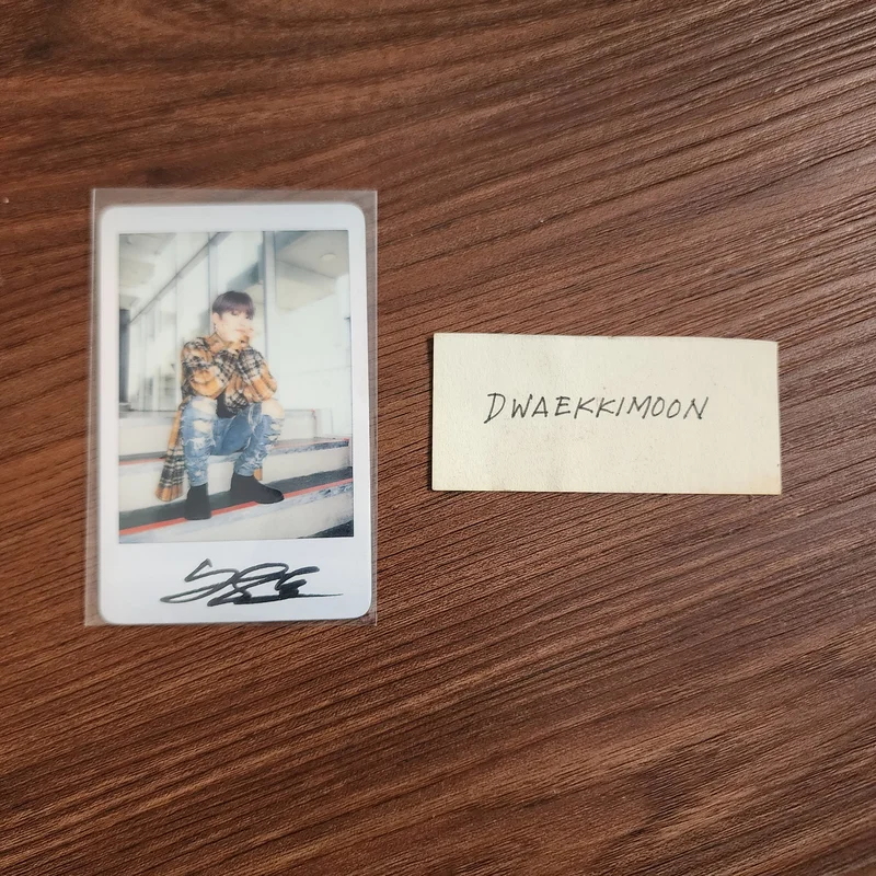 Stray Kids World Tour District 9 : Unlock in SEOUL SPECIAL POLAROID EVENT