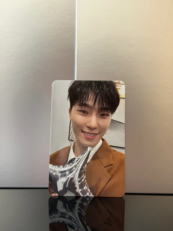 SPILL THE FEELS CARAT Ver.