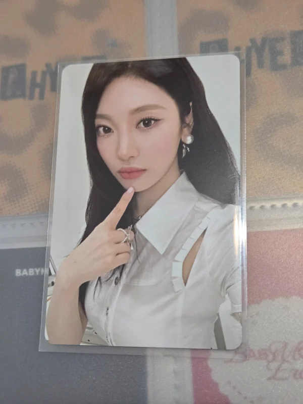 2025 SEASON'S GREETINGS