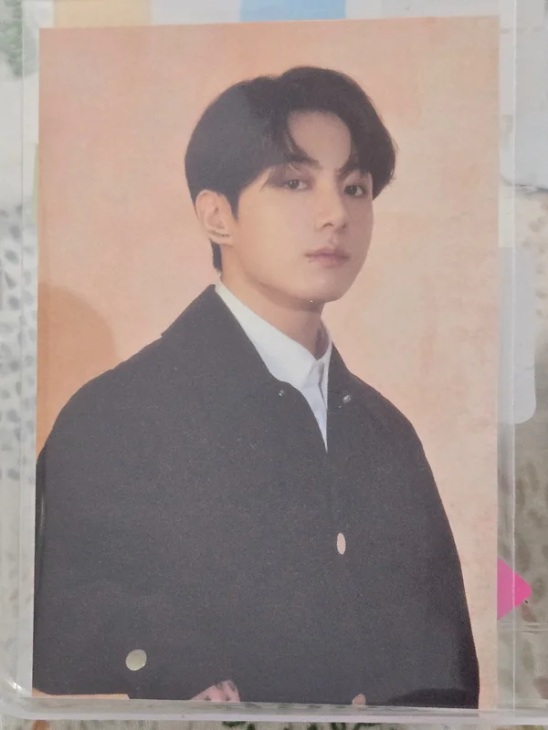 HYBE INSIGHT The Daydream Believers PHOTOCARD SET